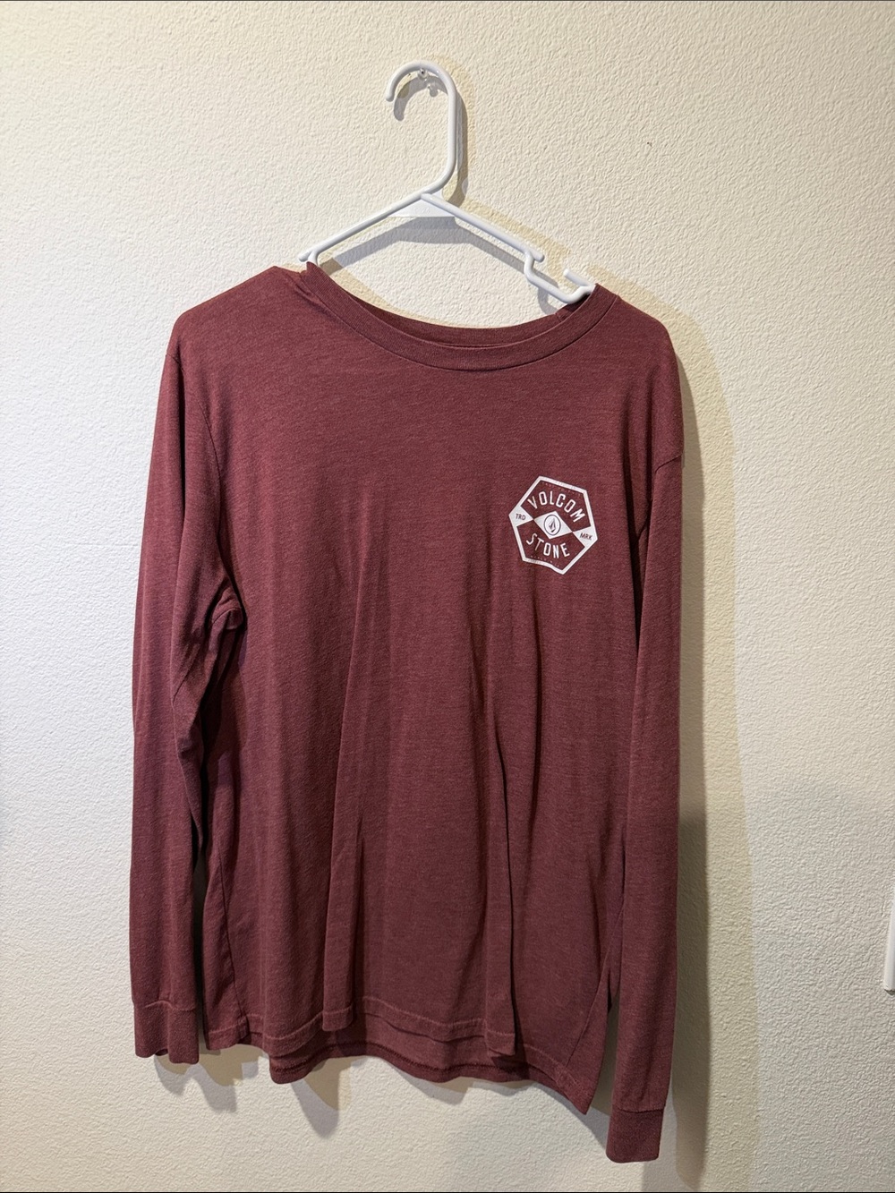 Volcom Long-Sleeve Logo Tee in Maroon Wine